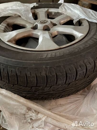 Диски шины (колеса в сборе) Toyota Rav4 225 65 17