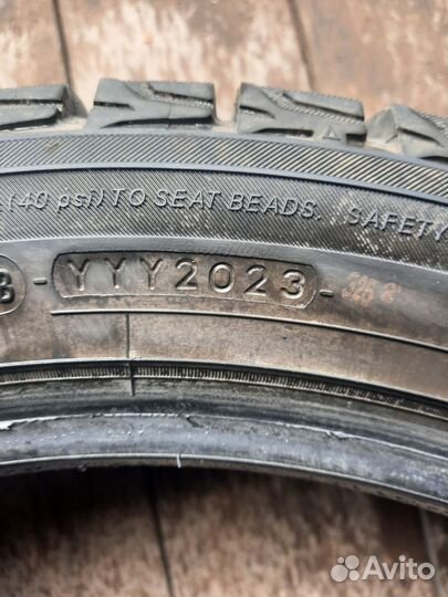 Yokohama Ice Guard IG30 265/45 R20 101Y