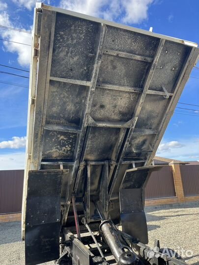 Mitsubishi Fuso Canter, 1998