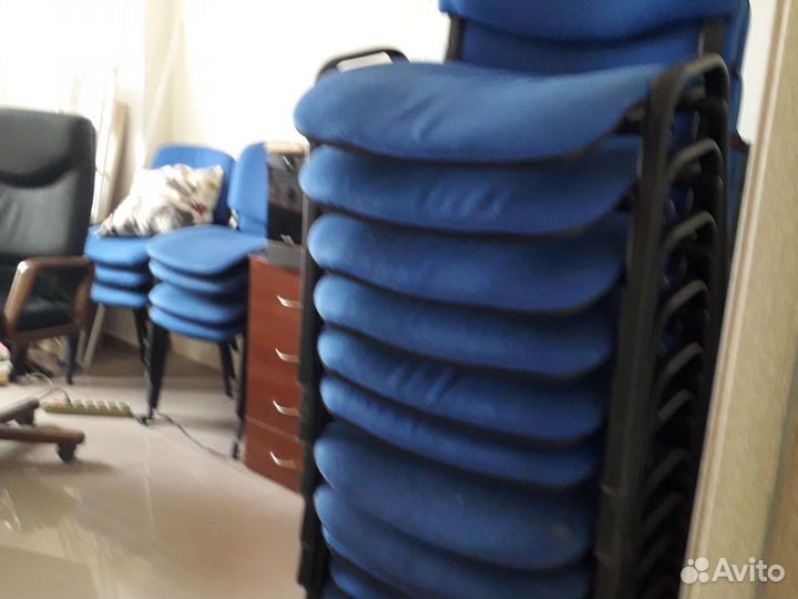 Офисный стул