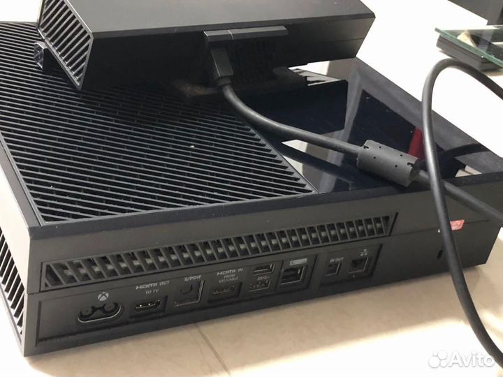 Xbox one с дисководом
