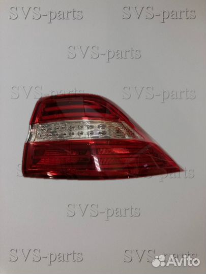 Фонарь правый Mercedes ML w166 a1669063201