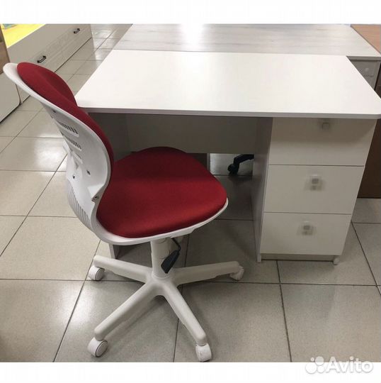 Стол Умка (без надстройки) ширина 1000 мм прав/лев