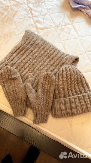 Комплект шапка снуд и варежки