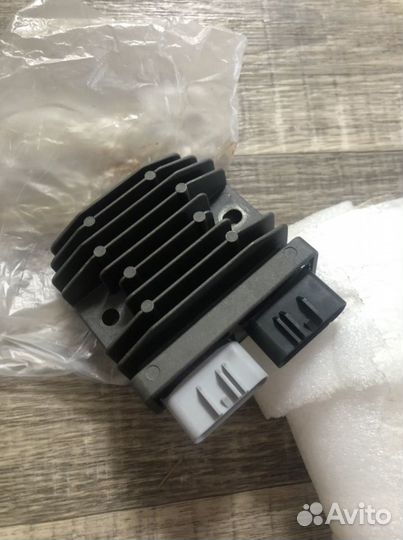 Реле регулятор Honda cbr600rr / yamaha / BMW