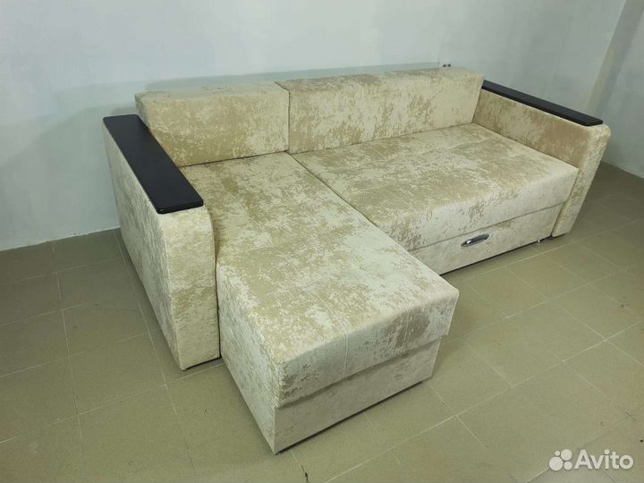 Угловой диван