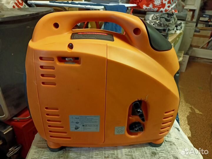 Генератор бензиновый инверторный Спец иг-2000