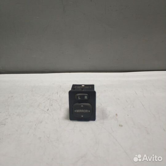 Кнопка регулировки зеркал Toyota Corolla E150