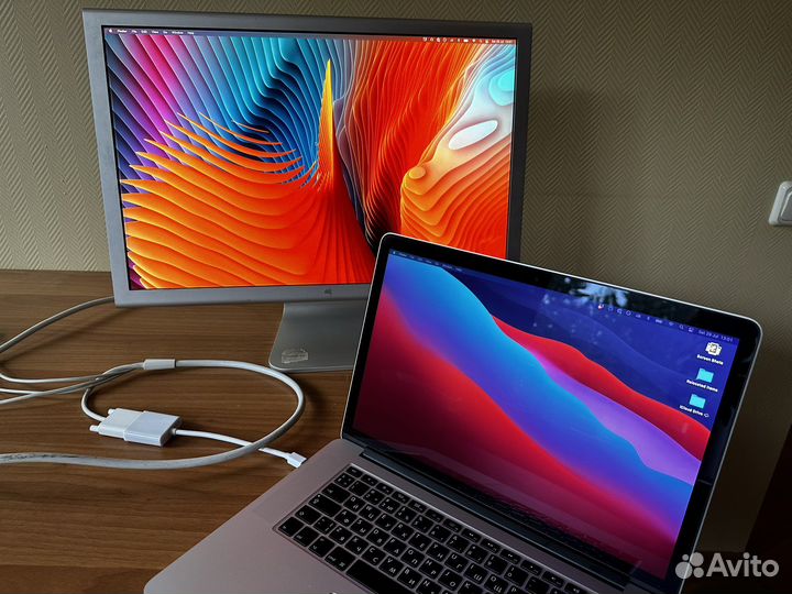 Apple Cinema Display 23