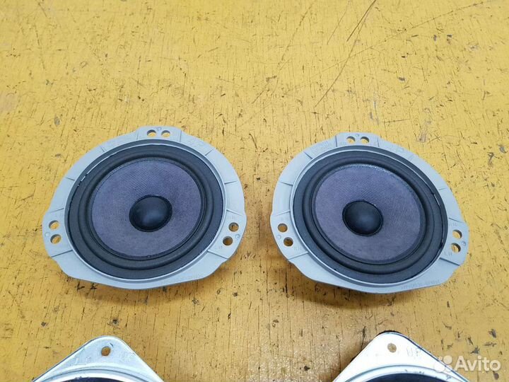 Колонки комплект Subaru Impreza WRX, GDA