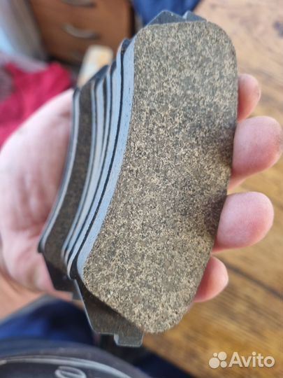 Тормозные колодки toyota land cruiser 100