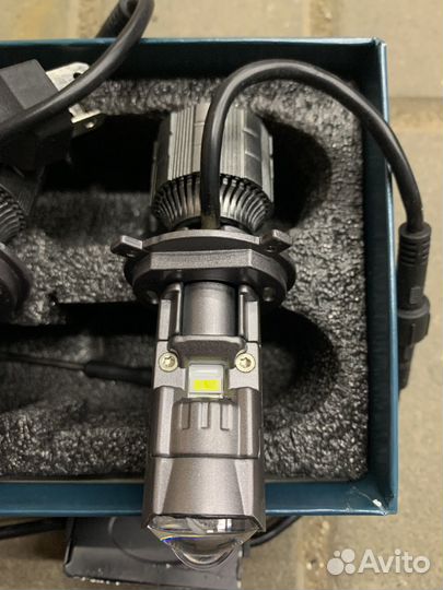 Би Led линзованые H4