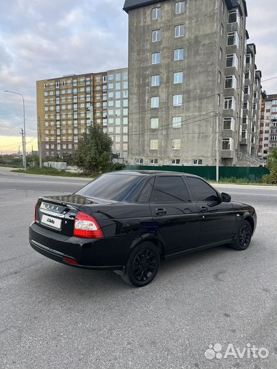 LADA Priora 1.6 МТ, 2014, 200 000 км