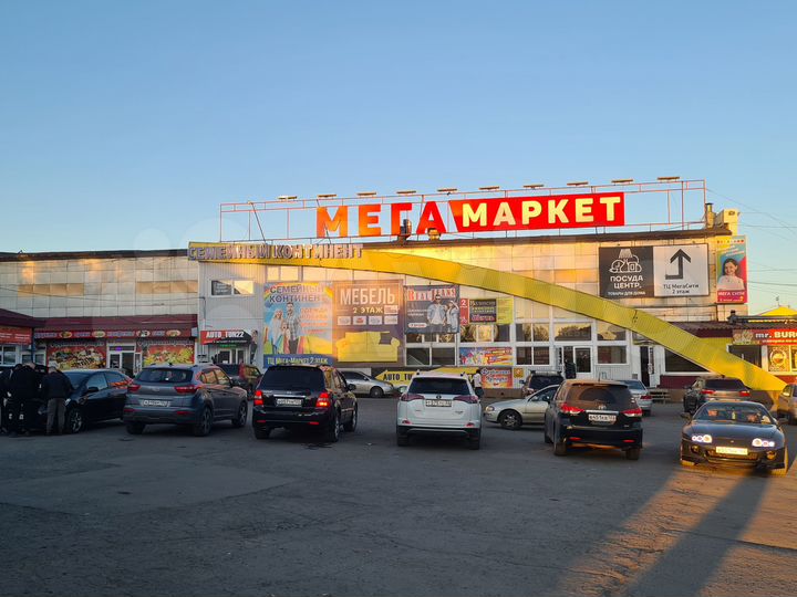 Торговая площадь, 1600 м²