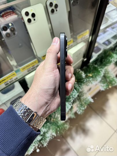 iPhone 15 Pro, 128 ГБ