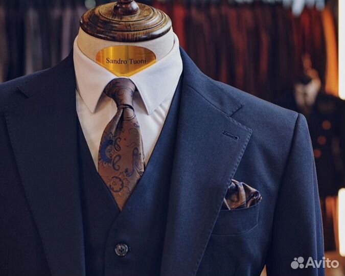 Костюм тройка мужской синий в наличии