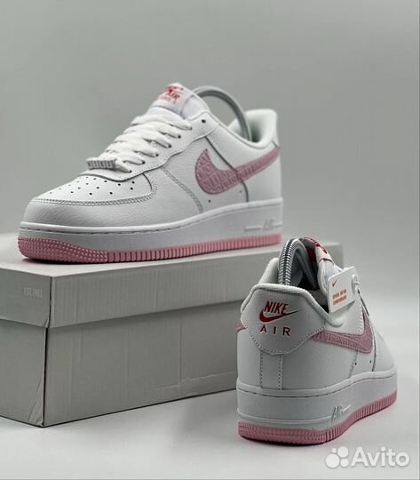 Кроссовки женские Nike Air Force 1