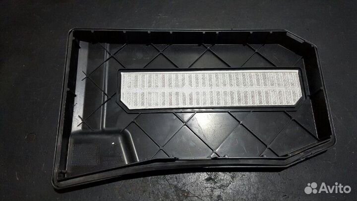 Крышка аккумулятора Porsche Cayenne 958 3.0 hybrid