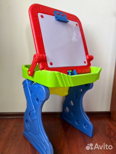 Столик мольберт детский