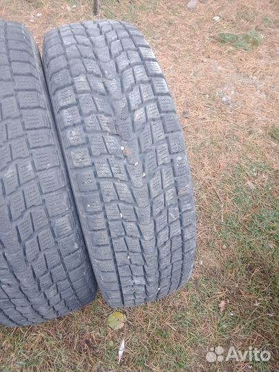 Dunlop Grandtrek AT1 215/70 R16 99