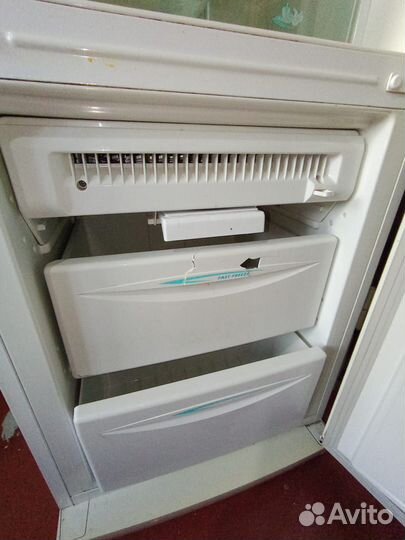 Холодильник бу stinol