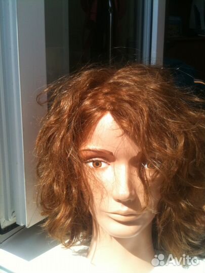 Манекен голова, натуральные в+ 4 съемных скальпеля