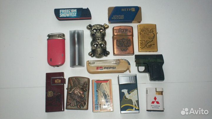 Коллекция зажигалок (50 шт)