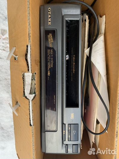 Видеомагнитофон