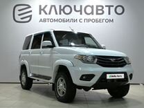 УАЗ Patriot 2.7 MT, 2016, 111 000 км, с пробегом, цена 1 040 000 руб.