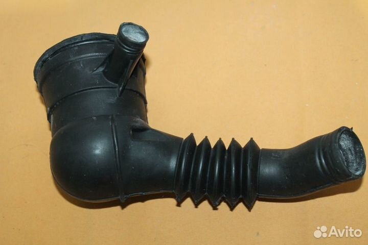 Патрубок слива Siemens 00263864 бу. 5530