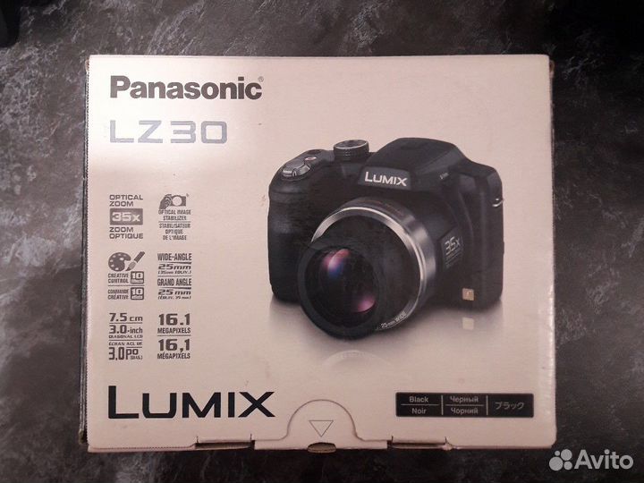 Зеркальный фотоаппарат