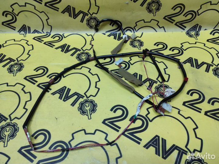 Проводка потолка Toyota Vista Ardeo SV50 3S-FSE