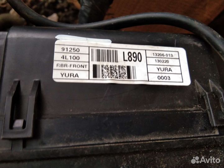 Блок предохранителей с проводкой Хендай Солярис