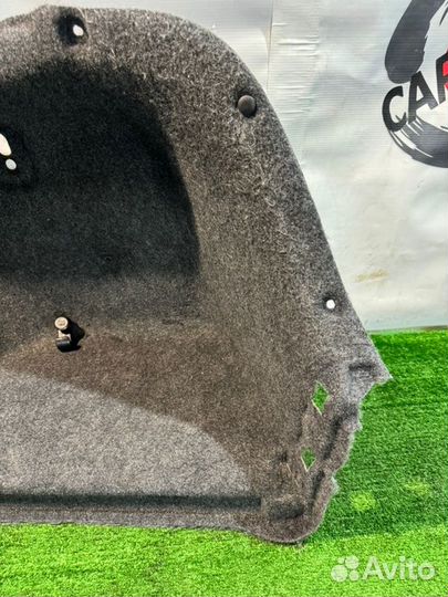 Обшивка багажника задняя правая Honda Accord CR7