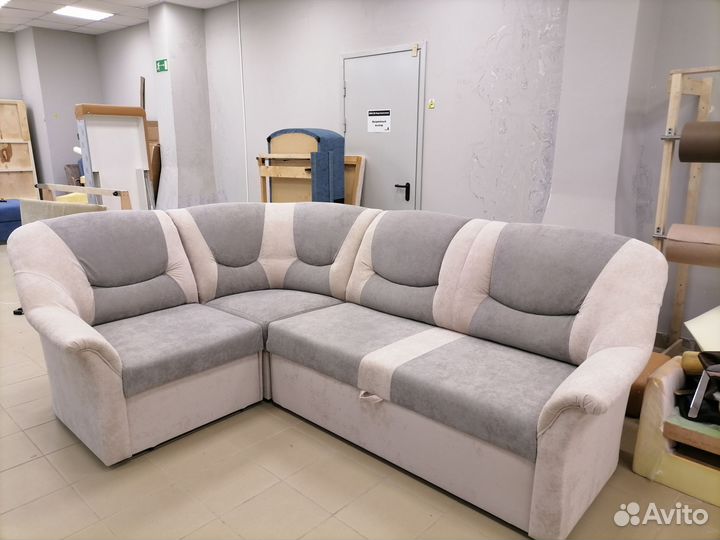 Перетяжка мягкой мебели