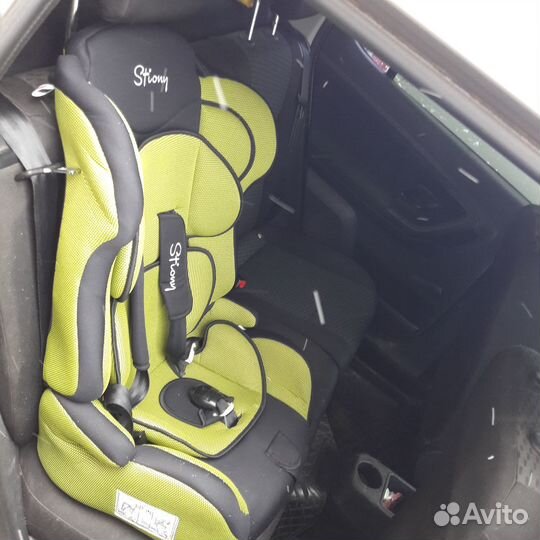 Детское кресло в машину бу