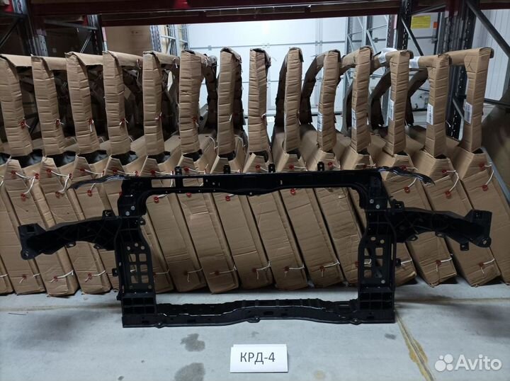 Панель телевизора передняя Hyundai Santa Fe 3