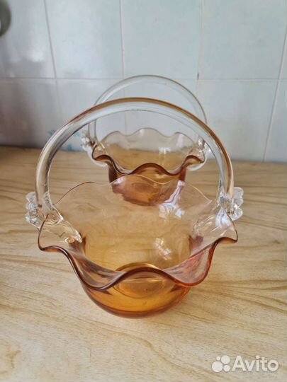 Корзинка конфетница с ручкой