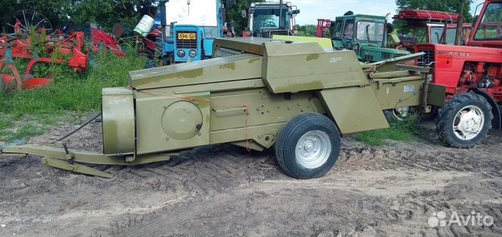 Пресс-подборщик Fortschritt K420, 1993