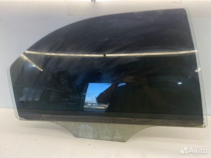 Стекло двери заднее левое Kia Spectra седан S6D