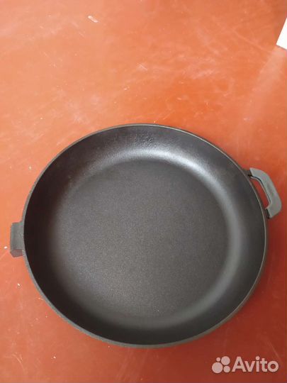Чугунная сковорода