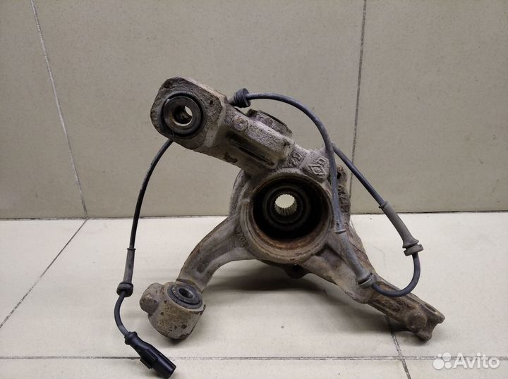 Кулак поворотный задний правый Duster 2012