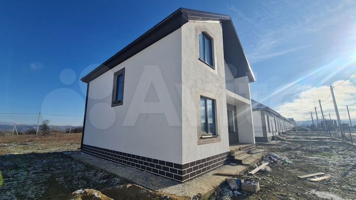 Дом 126 м² на участке 5 сот.