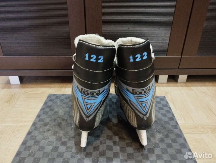 Коньки хоккейные Барс