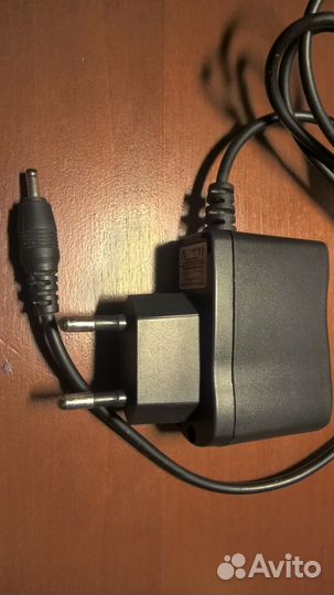 Зарядное устройство для телефонов (оригинал)