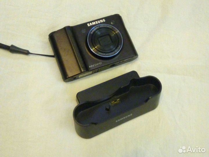 Компактный фотоаппарат Samsung NV24HD
