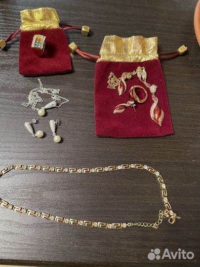 Бижутерия avon винтаж