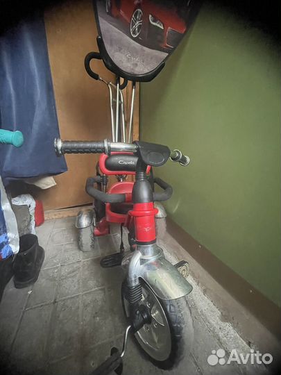 Трехколесный велосипед с ручкой