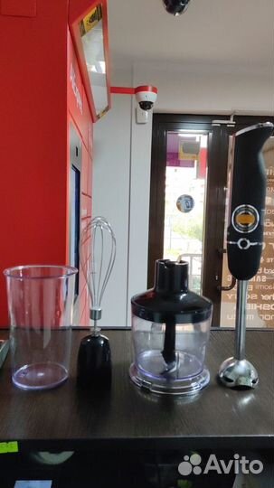 Погружной блендер Redmond RHB-2908