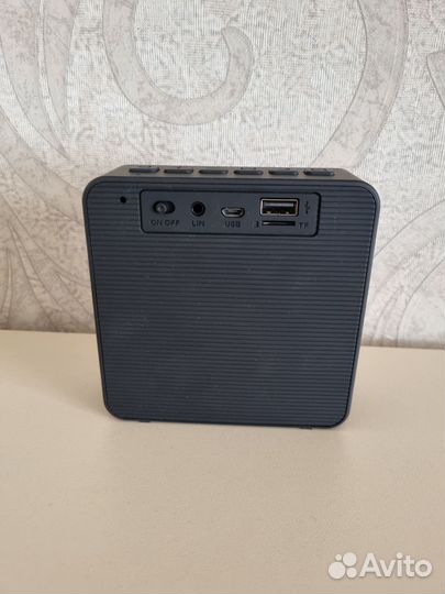 Часы с будильником портативная колонка